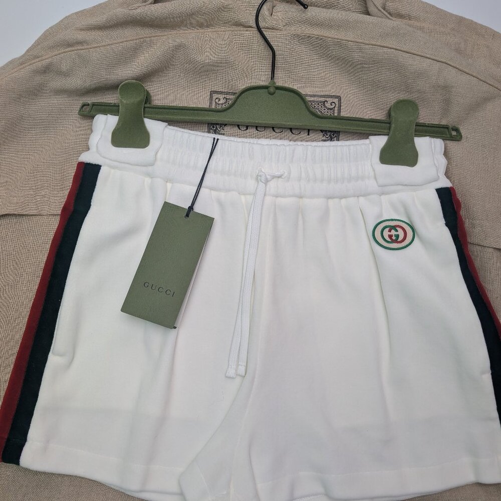 NEVER WORN NEW WITH TAGS GUCCI JERSEY WOMENS WHITE SHORTS SIZE SMALL